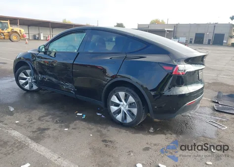 2024 Tesla Model Y Long Range Dual Motor All-Wheel Drive из США, поврежденный, VIN 7SAYGDEEXRF024334